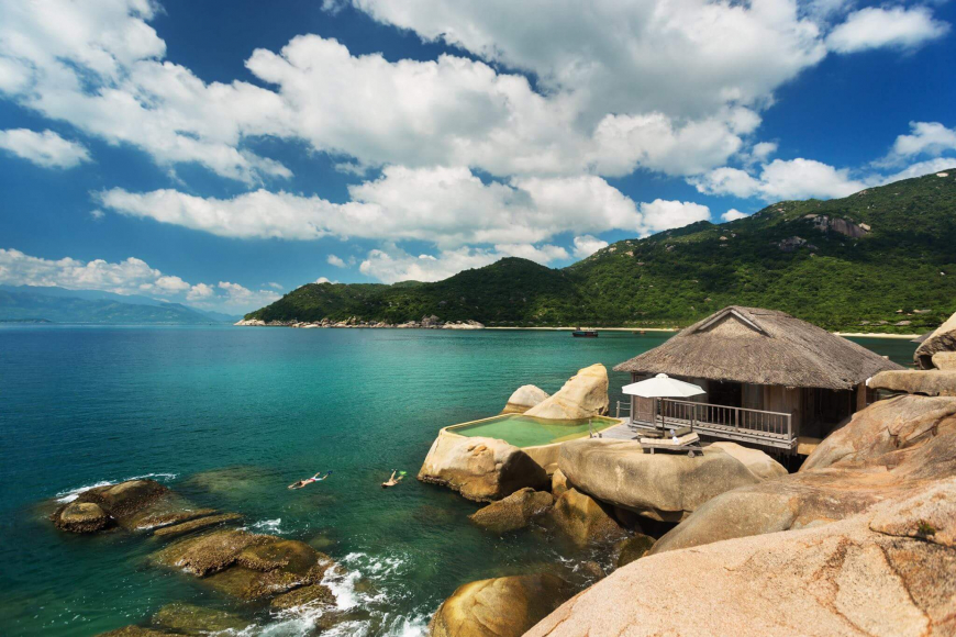 Các bãi biển đẹp nhất Nha Trang