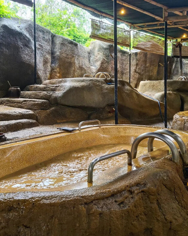 Tắm bùn Nha Trang - I-Resort