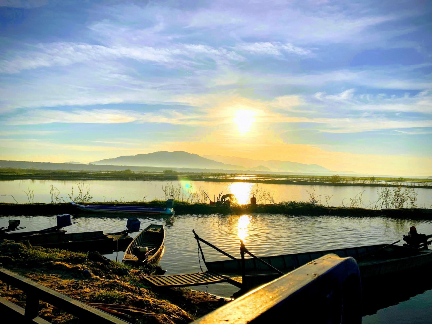 Hồ Biển Lạc