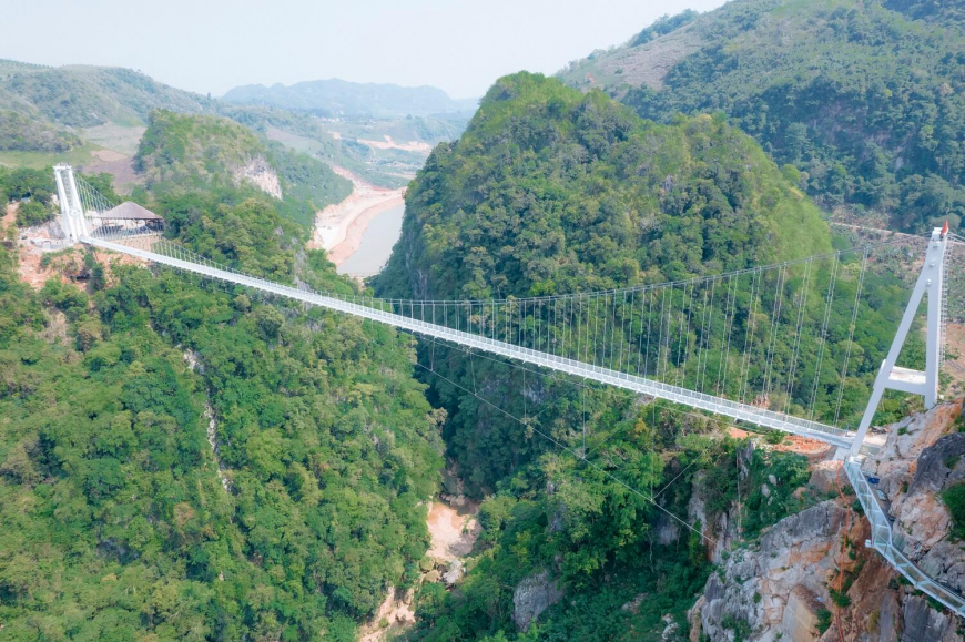 cầu kính sơn la