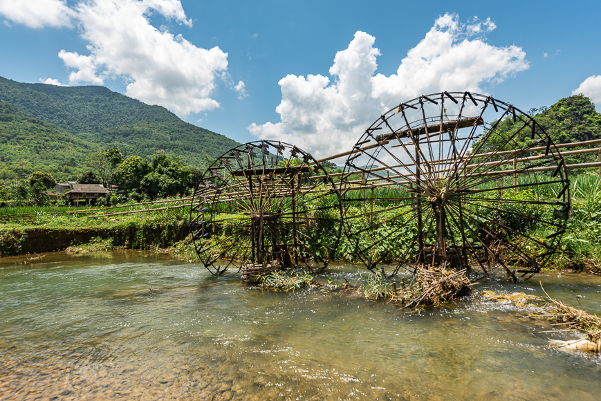 ធម្មជាតិពូលឿង