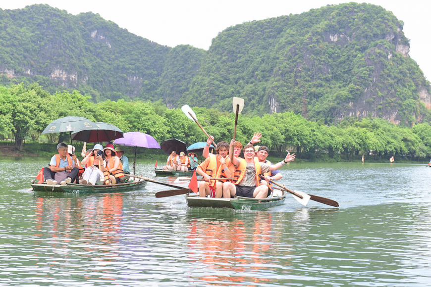 Du khách ở Ninh Bình
