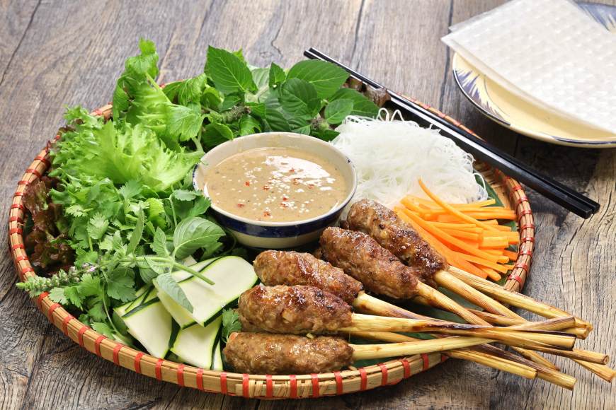 Huế - Nem Lụi