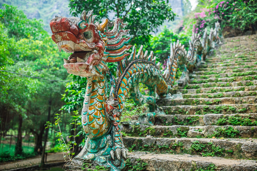 ហាងមូអា និញប៊ិញ